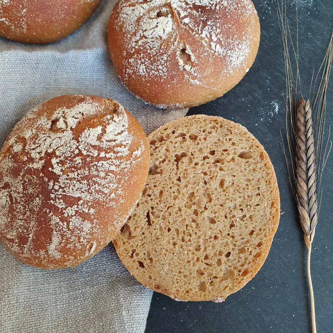 Einkornbrötchen